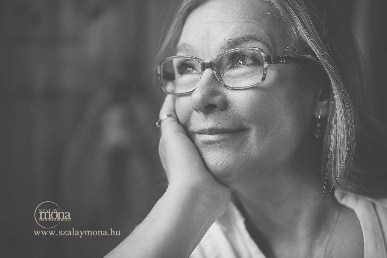 Málnai Zsuzsanna művészportré, színészportré Szalay Mona