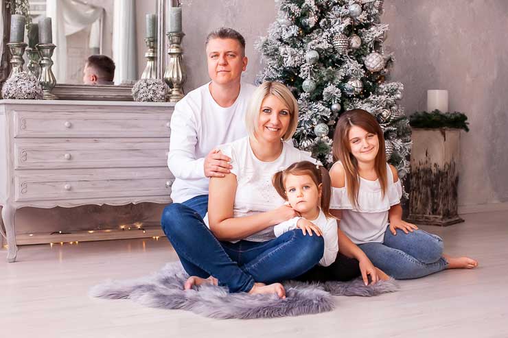 karácsonyi családi fotózás stúdióban, Pest megye