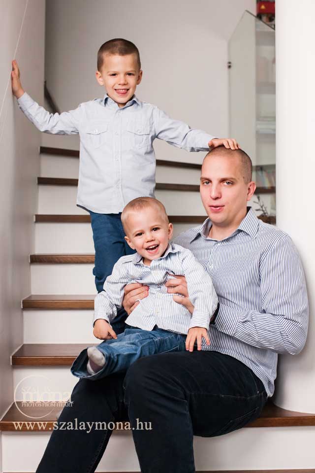 családi fotózás, stúdiófotózás, anyák napja, gyermekfotózás